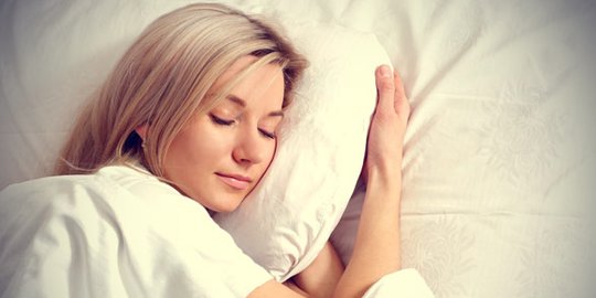 5 Makanan yang Bisa Membantu Kamu Memiliki Tidur Malam Lebih Nyenyak