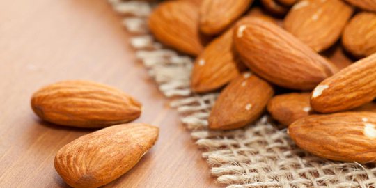 5 makanan yang bisa membantu kamu memiliki tidur malam lebih nyenyak