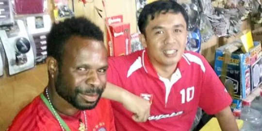 Cerita Rudi Kormas Naik Atas Kios saat Kerusuhan Pecah di Wamena