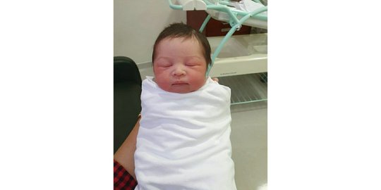 selamat dari rekan artis rev2