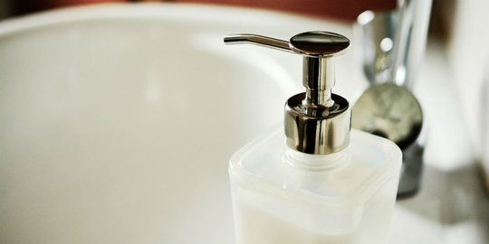 yang membuat kulit kesat