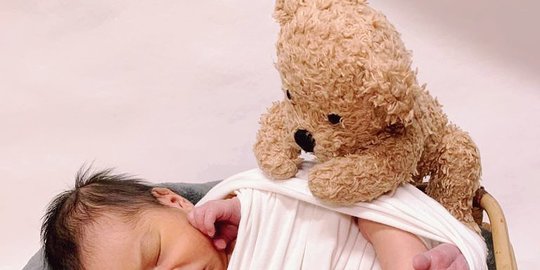 anak rev1