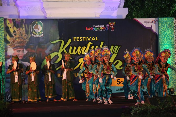 festival kuntulan caruk di banyuwangi