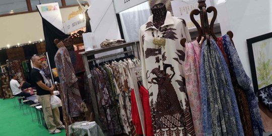 Melihat Ratusan Koleksi Batik di ICRA Exhibition 2019