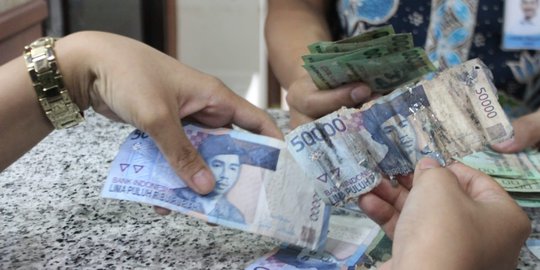 Dua Pelaku Peredaran Uang Palsu Ditangkap di Cirebon
