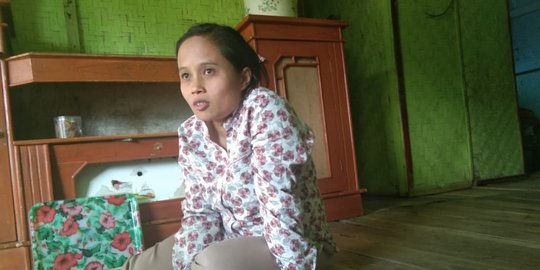 Penantian Kokom Berharap Suami Segera Pulang dari Papua