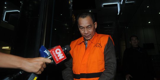 KPK Tahan Orang Kepercayaan Bupati Lampung Utara