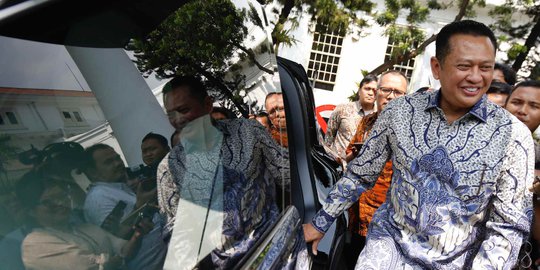 Bamsoet Undur Waktu Pelantikan Jokowi-Ma'ruf dari Pagi Jadi Sore