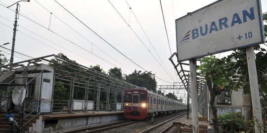 Potret Usang Stasiun Buaran Lama