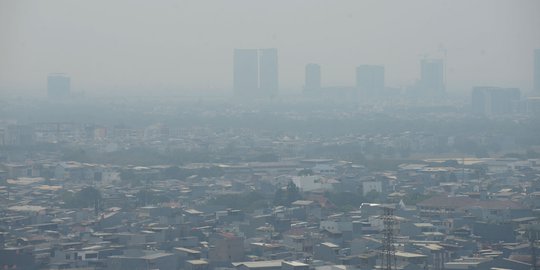 Penampakan Jakarta Diselimuti Udara Tidak Sehat