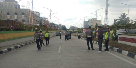 Polisi Olah TKP Aktivis Lingkungan Golfrid Siregar di Medan Ditemukan Tewas