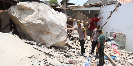 Hujan Batu di Purwakarta, Polisi Periksa 3 Karyawan Perusahaan Tambang