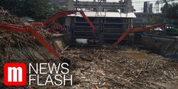 VIDEO: Penampakan Ratusan Ton Sampah Akibat Hujan di Jakarta dan Sekitarnya