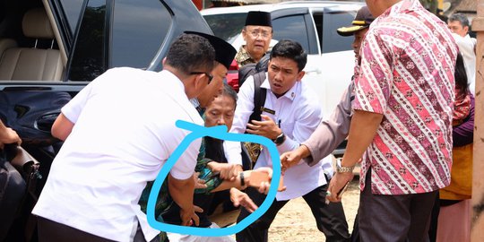 Halangi Pria Berpisau Serang Wiranto, Kapolsek Menes Terluka