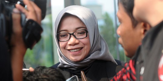 KPK Kembali Periksa Eni Maulani Saragih Sebagai Saksi