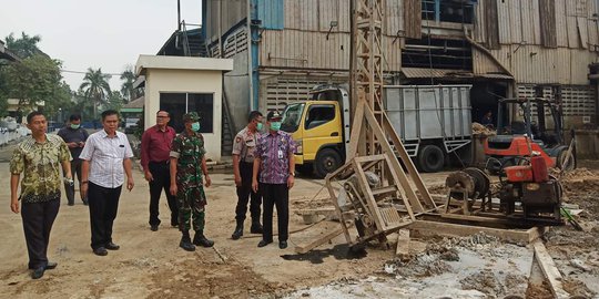 Limbah Pabrik Pakan Ternak di Tangerang Sebabkan Bau Busuk Menyengat