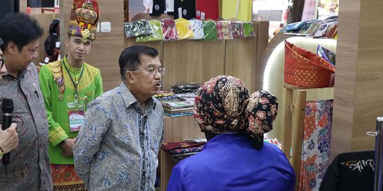 JK Jenguk Wiranto: Ini Pertama Kali Orang Mencederai Pejabat dengan Tikaman