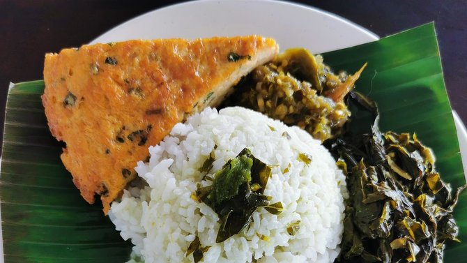 12 Resep Lauk Nasi Padang Dan Pelengkapnya Dari Rendang Sampai Sambal Hijau Merdeka Com