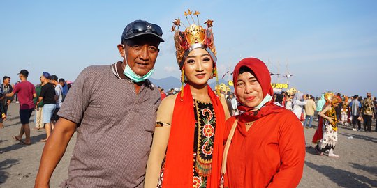 Cerita Penari Gandrung Sewu: Capek Tapi Saya Bangga