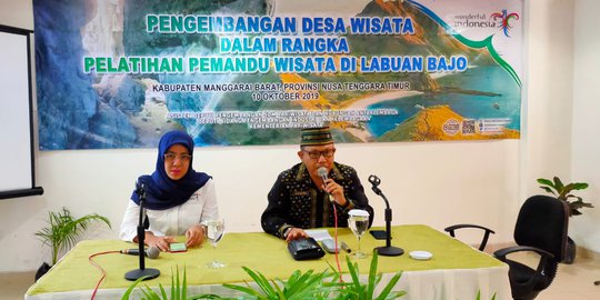 Pemandu Wisata di Labuan Bajo NTT Dibekali Pelatihan