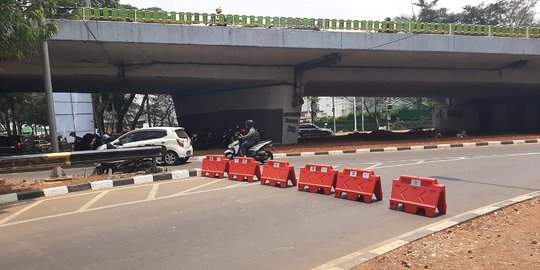 Dikabarkan Bakal Ada Demo, Suasana Depan Gedung DPR Masih Kondusif