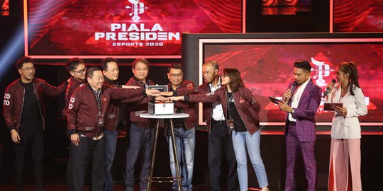 Resmikan Piala Presiden, Sesmenpora Dukung Perkembangan E-Sport