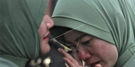 Cara TNI 'Atur' Jari Jemari Istri Agar Tak Nyinyir di Media Sosial
