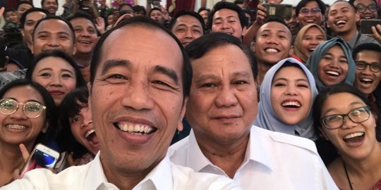 Akrobat Elite Partai Jelang Pengumuman Kabinet Jokowi