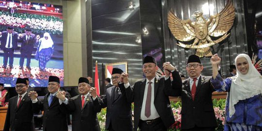 ketua dprd dki rev1