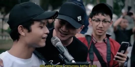 buat lagu patah hati terus rev1