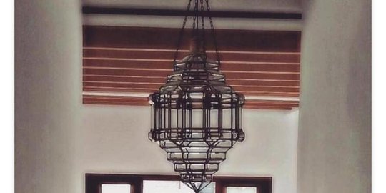 6 foto rumah ivan gunawan, mewah ada kolam renang