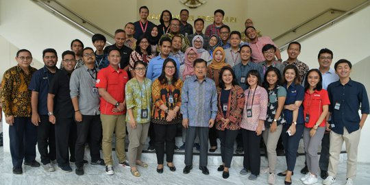 Jelang Purna Tugas, JK Makan Siang Bersama Awak Media Istana Wapres