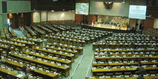 Bahas RUU Kontroversial, DPR Diminta Libatkan Mahasiswa