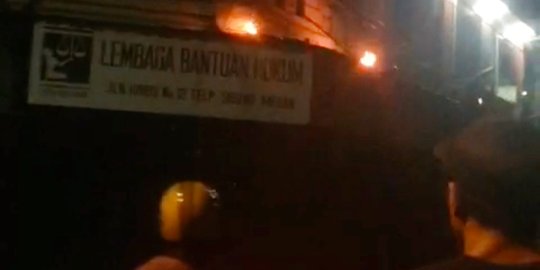 Kantor LBH Medan Dilempar Bom Molotov