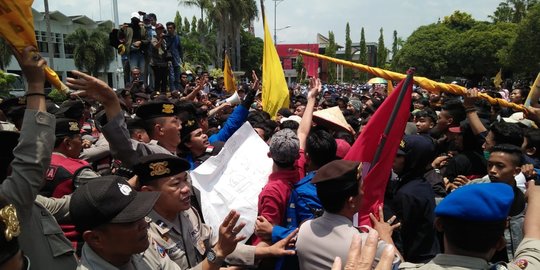 Kontras Sebut Era Jokowi Demokrasi Mengalami Kemunduran dan Murung