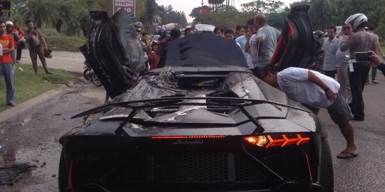 Terbakar, Lamborghini 'Batman' Diduga Milik Raffi Ahmad Baru Dipakai Syuting