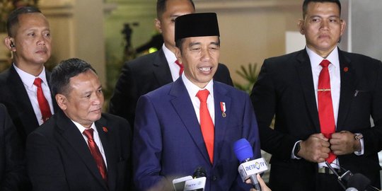 Agenda Jokowi Malam Ini, Bertemu Wakil Presiden Negara Sahabat Hingga Relawan