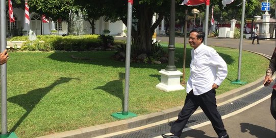 Usai Bertemu Jokowi, Mahfud MD Mengaku Bahas Hukum dan HAM, Diminta Jadi Menteri