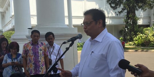 Bertemu Jokowi di Istana, Ketum Golkar Airlangga Mengaku Jadi Menteri Lagi