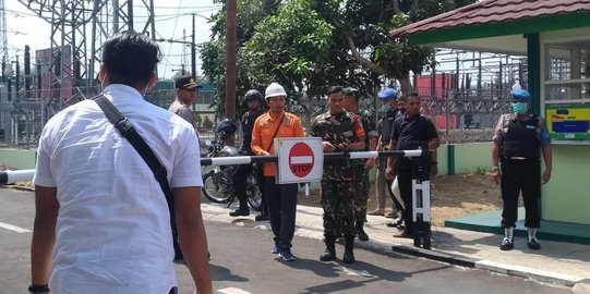 Densus 88 Antiteror Geledah Area Gardu Induk PLN Tasikmalaya