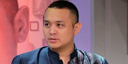 komentari rambut baru gilang dirga rev1