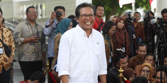 Diajak Makan Siang, Fadjroel Ngaku Siap Bantu Jokowi di Kabinet