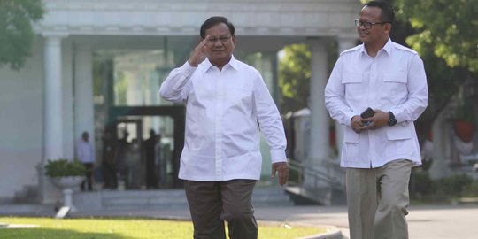 Safari Politik Prabowo Berbuah Kursi Menteri dari Jokowi