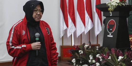 Dikabarkan Dilirik Jadi Menteri Jokowi, Risma Masih Gelar Rapat di Surabaya