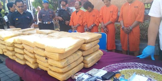 4 Kardus Ganja Hendak Diselundupkan ke Bali