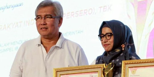 BRI Dinobatkan OJK sebagai Bank Terbaik Dalam Mendukung Inklusi Keuangan