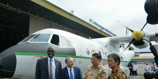 pesawat rev1