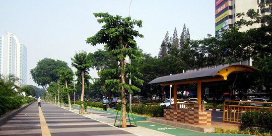 Wajah Baru Trotoar Ibukota, Pejalan Kaki Jadi Arus Utama