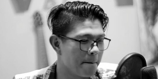 setop jadi pacar settingan, babang tamvan kini juragan beras