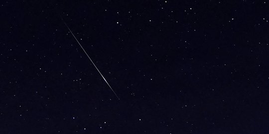 Menyaksikan Fenomena Langka Hujan Meteor Orionid